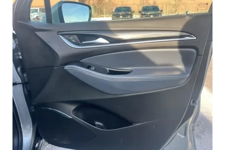 $33502 : Buick Enclave 2023 4x4 Essen image 10