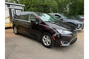$17999 : 2018 Pacifica Hybrid Touring thumbnail