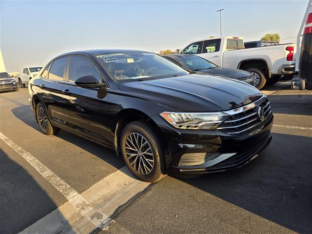 $17622 : Pre-Owned 2020 Jetta image 1