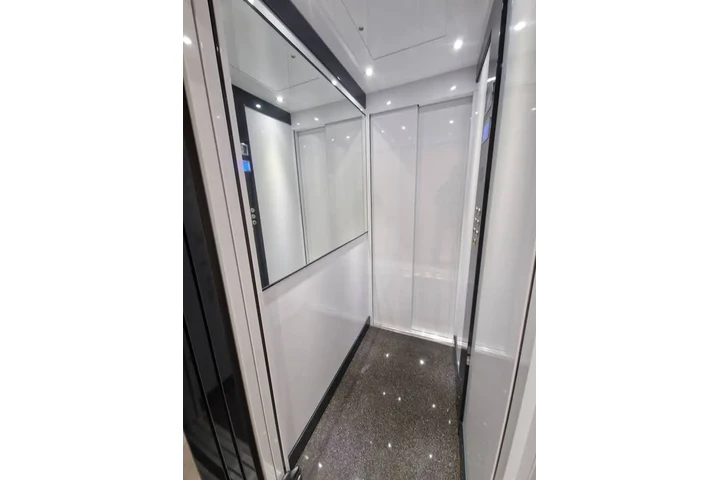 $28000000 : Elevador Accesible: Movilidad image 5