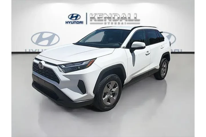 $24888 : Toyota RAV4 2024 XLE 4dr SUV image 5