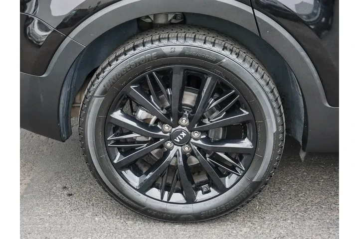 $27492 : Kia Telluride 2020 AWD SX 4d image 10