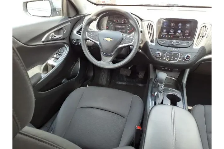 $19988 : Chevrolet Malibu 2024 LT 4dr image 4