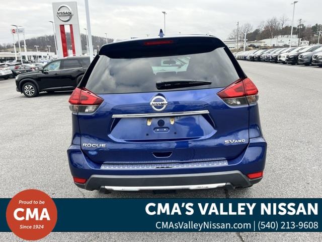 $16500 : PRE-OWNED 2017 NISSAN ROGUE SV image 6