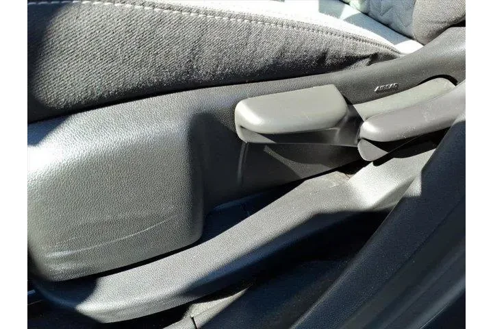 $19160 : Chevrolet Equinox 2022 LS 4d image 6