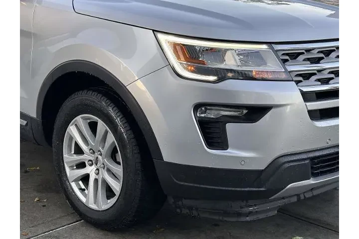 $21990 : Ford Explorer 2019 AWD XLT 4 image 9