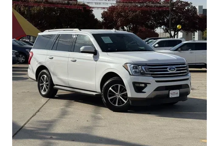 $29998 : Ford Expedition 2021 4x2 XLT image 1