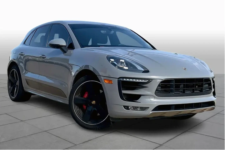 $19817 : Porsche Macan 2018 AWD GTS 4 image 3