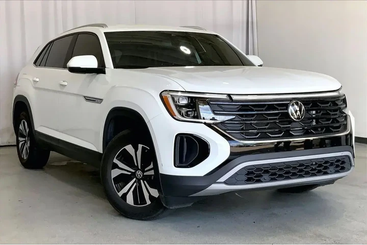 $27971 : Volkswagen Atlas Cross Sport image 1