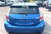 $7900 : Used 2014 Prius c 5dr HB Two thumbnail