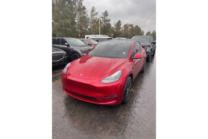 $34902 : Tesla Model Y 2024 AWD Long image 2
