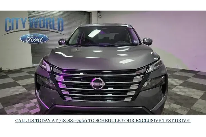 $22054 : Nissan Rogue 2024 AWD SV 4dr image 3