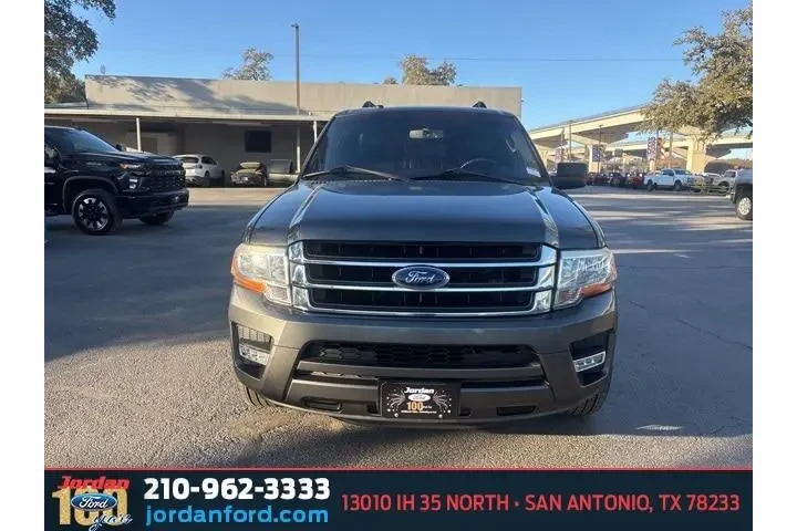 $12357 : Ford Expedition 2016 4x2 XLT image 2