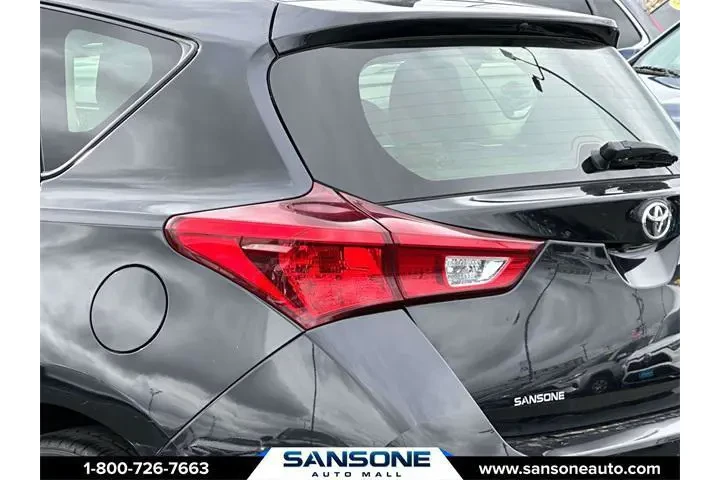 $10912 : Toyota Corolla iM 2018 4dr H image 8