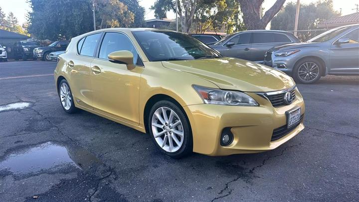 $12995 : 2011 LEXUS CT 200H HATCHBACK image 4