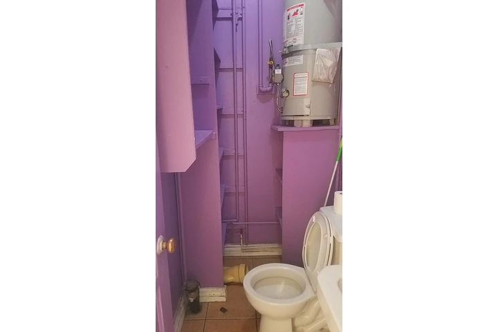 $1000 : Tienda para Rentar en Arleta image 5