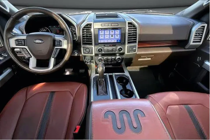 $37000 : Ford F-150 2019 4x4 King Ran image 8