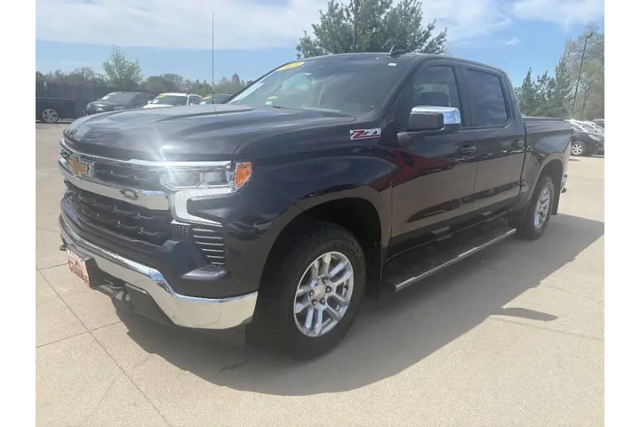 $27950 : 2023 Silverado 1500 LT image 2