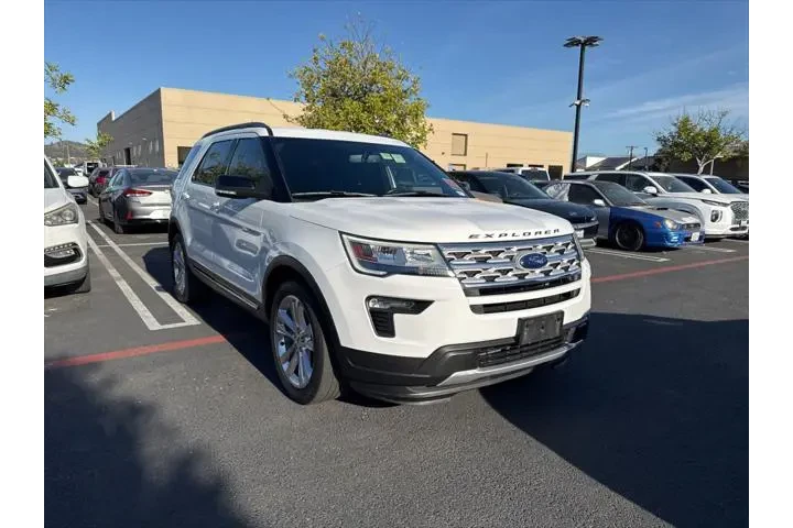 $19600 : Ford Explorer 2018 XLT 4dr S image 4