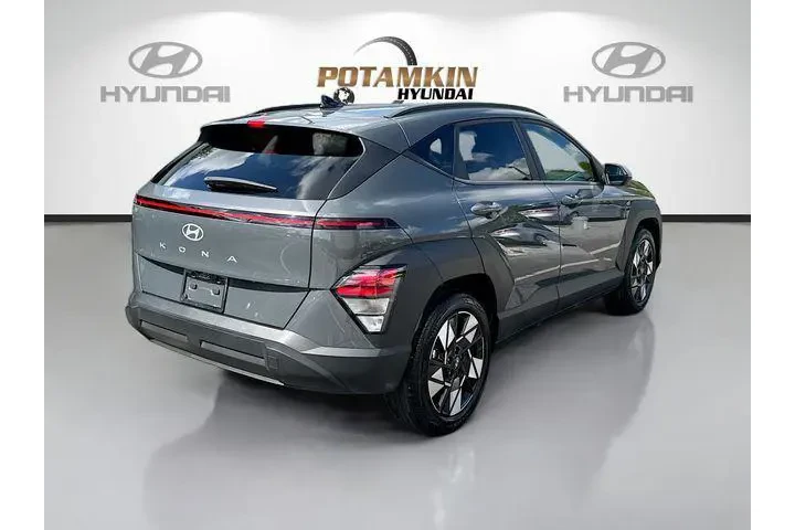 $19755 : Hyundai KONA 2025 SEL 4dr Cr image 5
