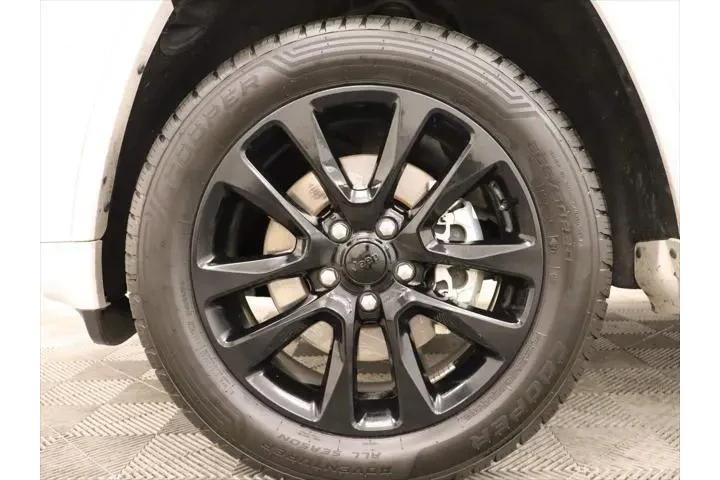 $24738 : Jeep Grand Cherokee WK 2022 image 6