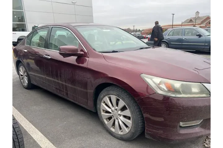$10745 : Honda Accord 2013 EX-L V6 4d image 2