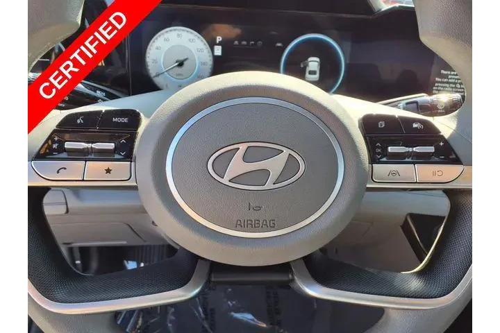 $17998 : Hyundai ELANTRA 2024 SEL 4dr image 8