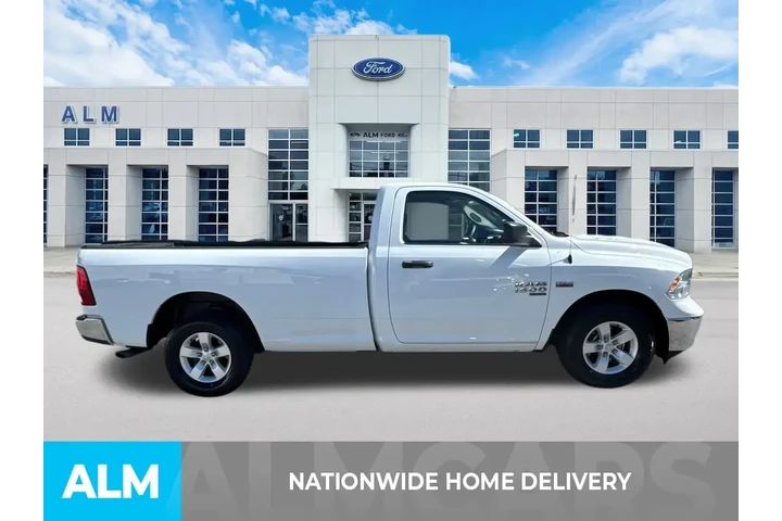 $20720 : Ram 1500 Classic 2022 4x2 Tr image 5