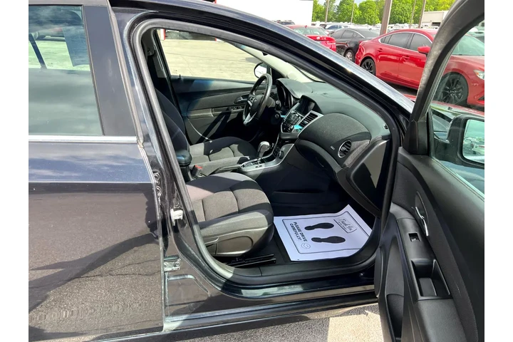 $6980 : 2013 Cruze 4dr Sdn Auto 1LT image 9