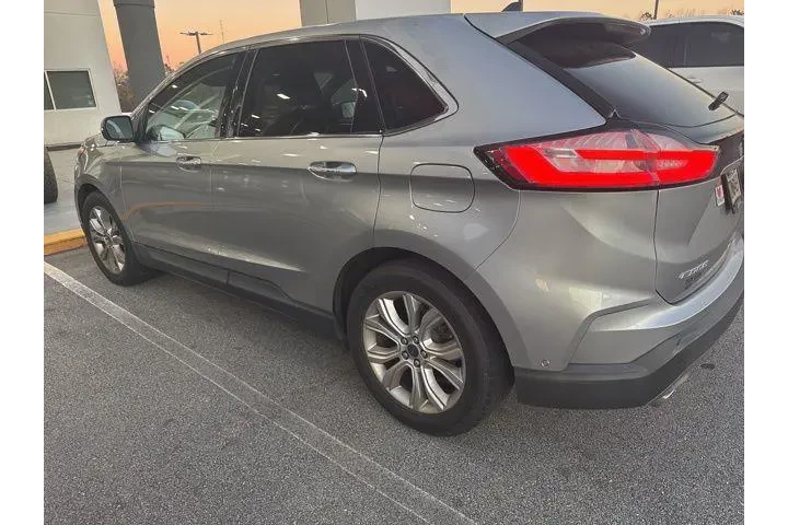 $19140 : Ford Edge 2020 Titanium 4dr image 3