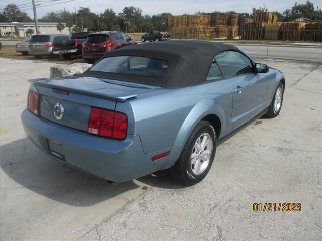 $8995 : 2007 Mustang image 3