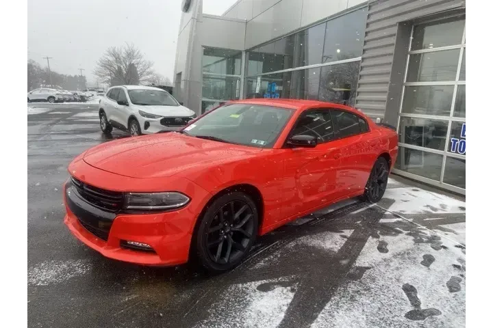 $20654 : Dodge Charger 2021 SXT 4dr S image 2