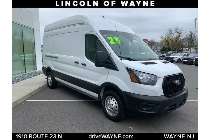 $38494 : Ford Transit 2023 AWD 250 3d image 9