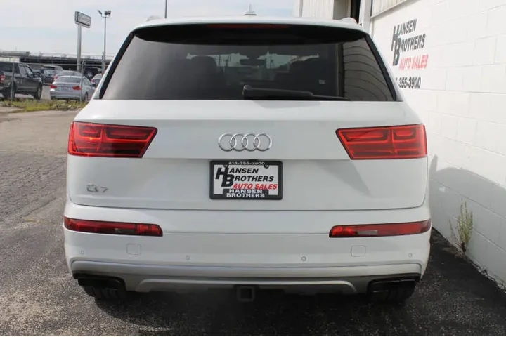 $18490 : 2019 Q7 image 5