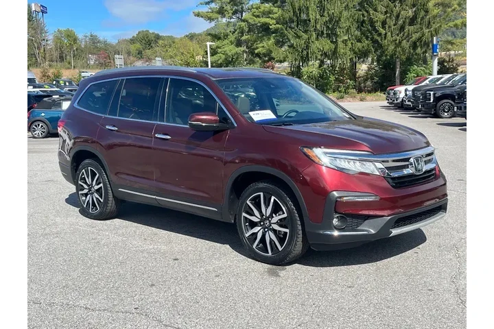 $27881 : Honda Pilot 2021 AWD Touring image 1