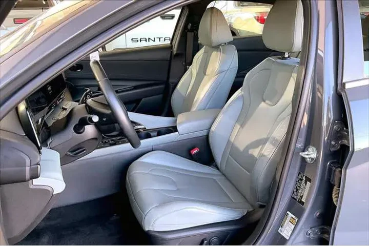 $25699 : Hyundai ELANTRA Hybrid 2025 image 6