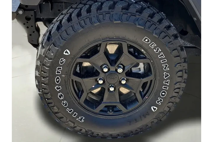 $29400 : Jeep Wrangler 2023 4x4 Willy image 10