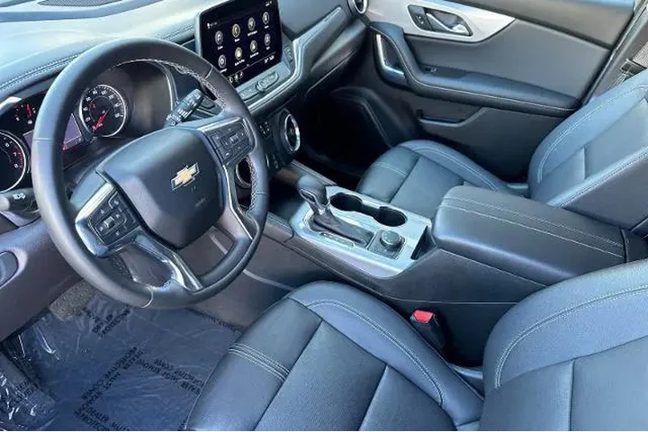 $27900 : Chevrolet Blazer 2023 AWD LT image 10