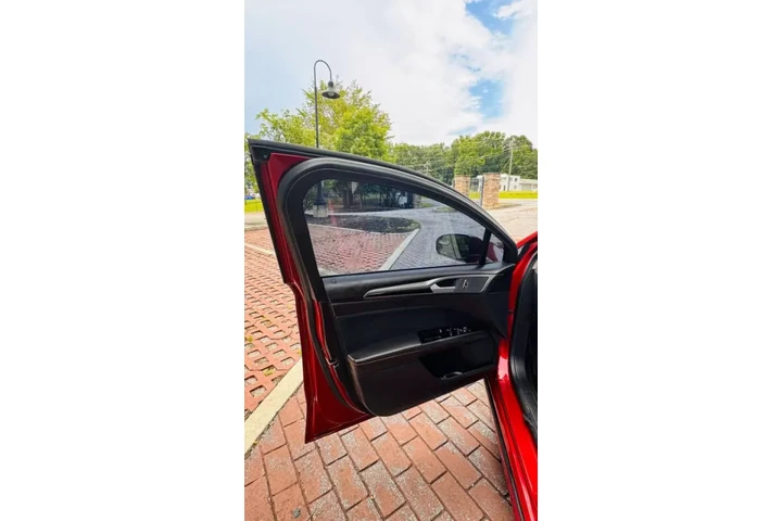 $4999 : 2013 Fusion SE image 7
