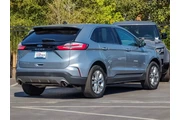 $26138 : Ford Edge 2024 AWD Titanium thumbnail
