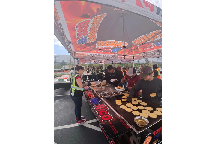 Taquizas Ke Rico image 3