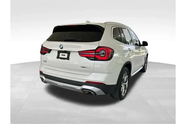 $30462 : BMW X3 2024 sDrive30i 4dr Sp image 3