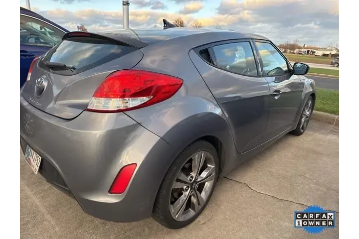 $10988 : Hyundai VELOSTER 2017 Value image 10