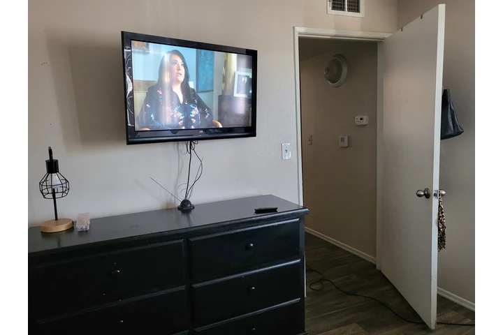 $850 : Renta de una recamara image 1