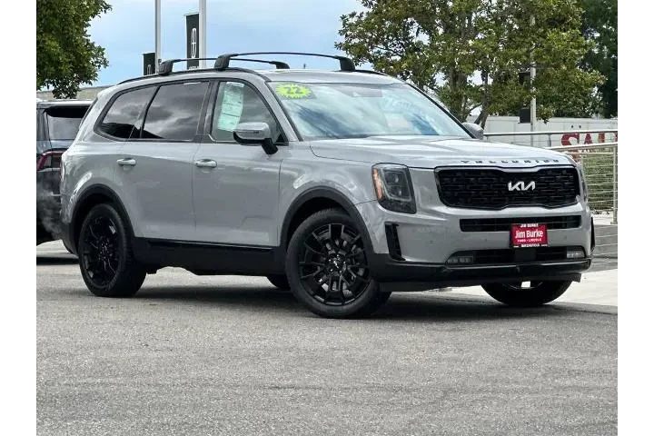 $29335 : Kia Telluride 2022 AWD SX 4d image 1