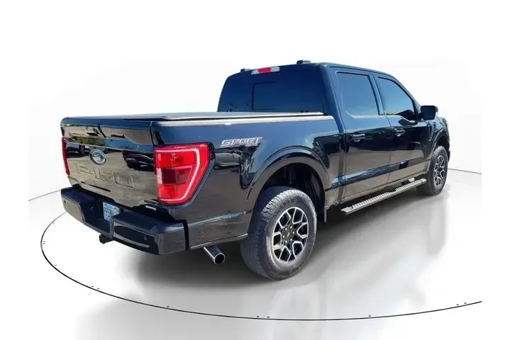 $39871 : Ford F-150 2023 4x4 XLT 4dr image 2