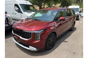 Kia Carnival 2025 LX 4dr Min en Los Angeles