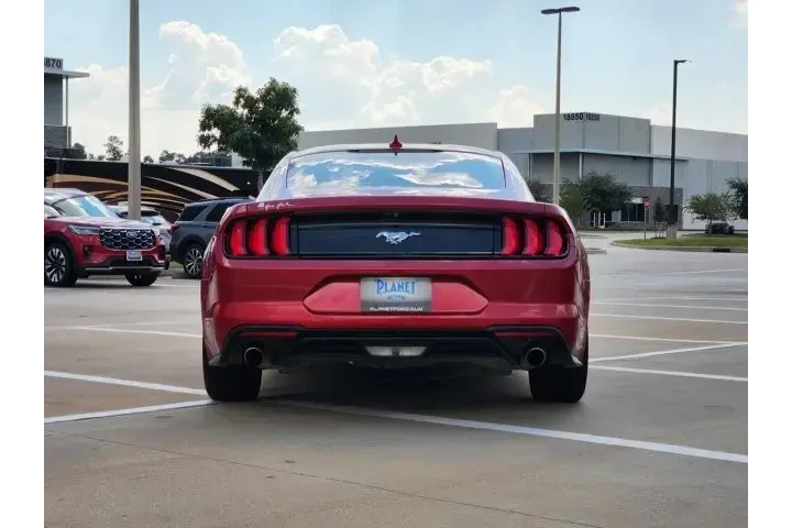 $21951 : Ford Mustang 2021 EcoBoost 2 image 6