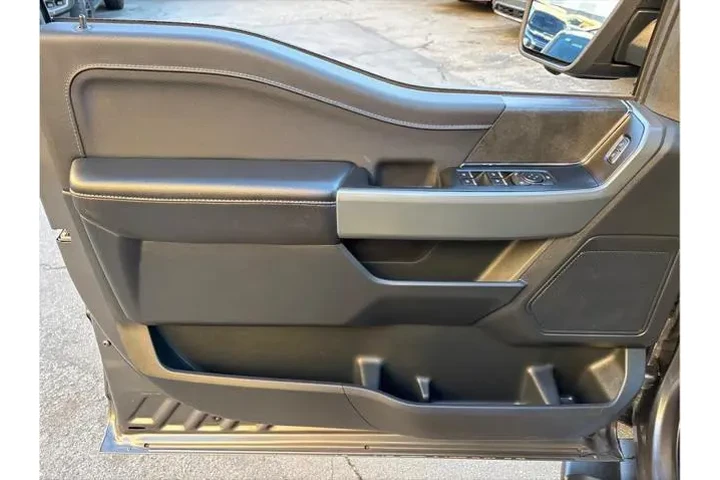 $39498 : Ford F-150 2024 4x4 XLT 4dr image 10