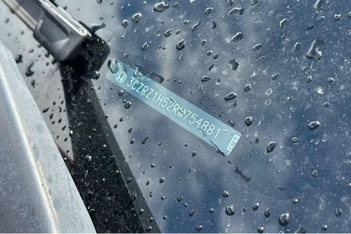 $27981 : Honda HR-V 2024 Sport 4dr Cr image 2